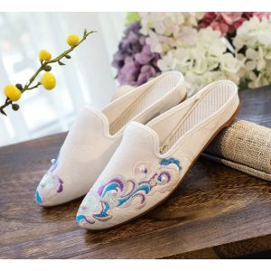 New Style Slippers, Single Slipperu002FFlat Slipper, Pointed-Toe Fashionable-Style Retro Embroidered Fabric Women'S Shoes, Women Shoes